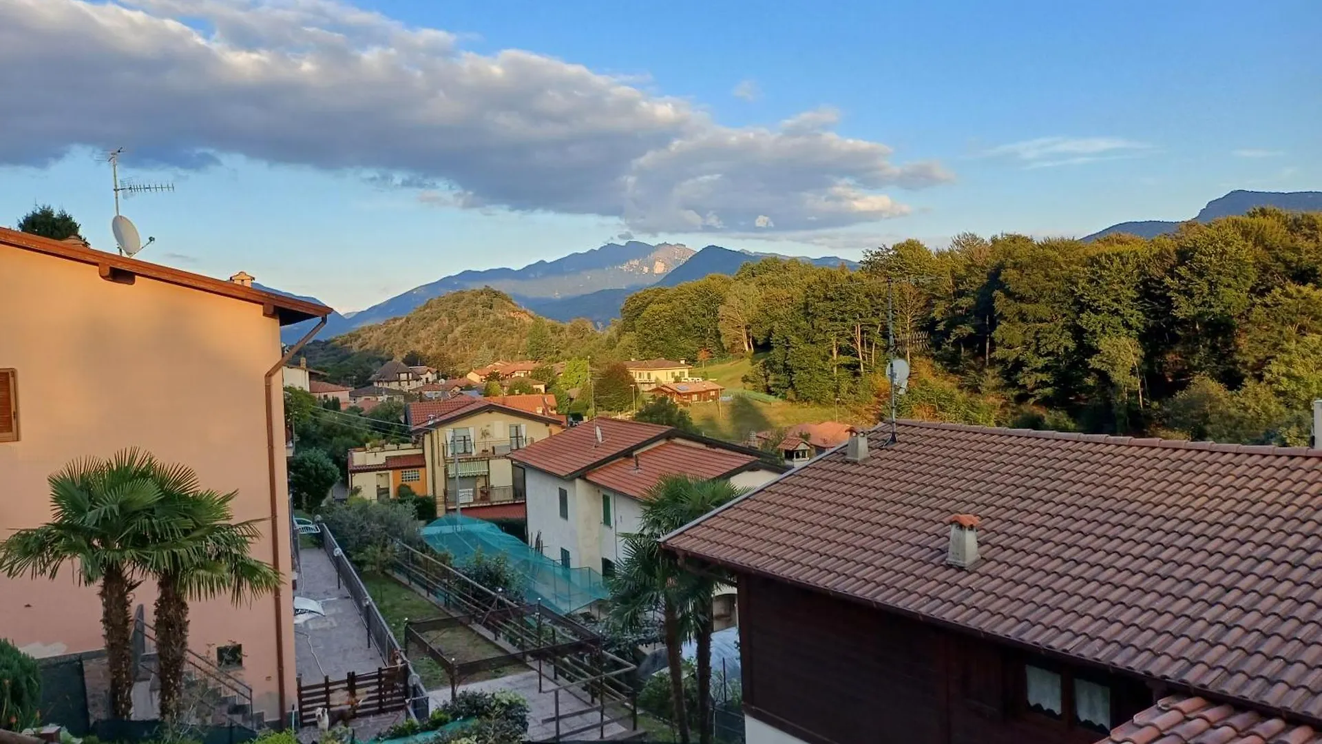 Ca' Di Ruchitt Apartment Cuasso Al Monte 0*,  Italy